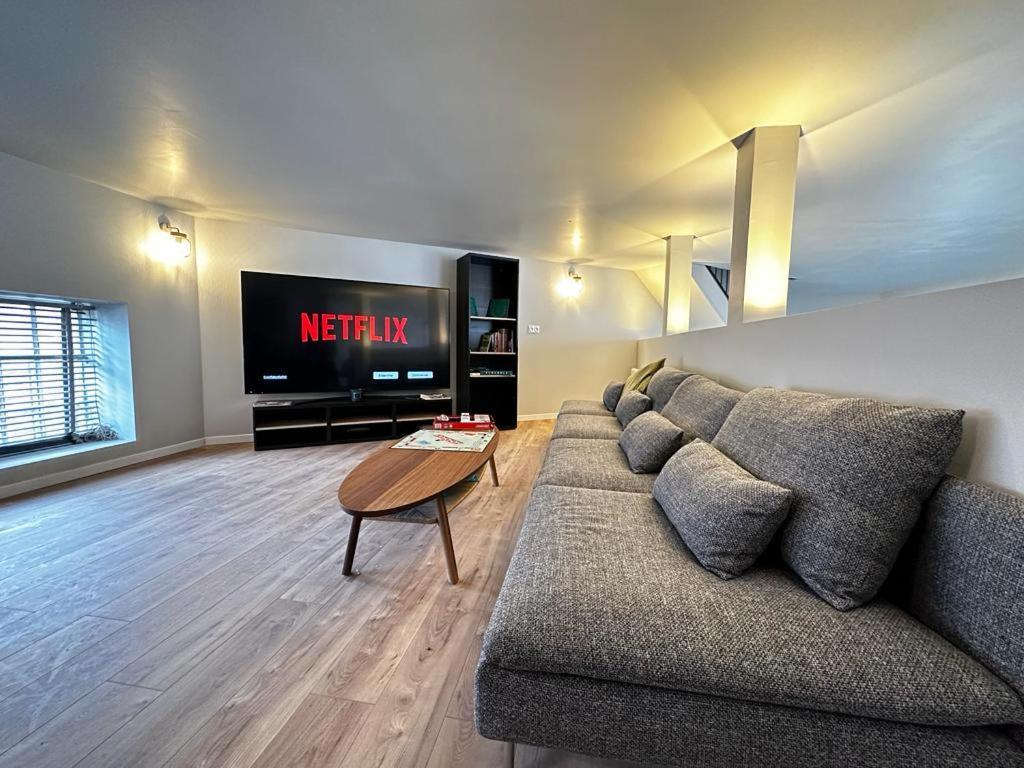 "Silk & Suites" City Center Saint-Etienne  Esterno foto